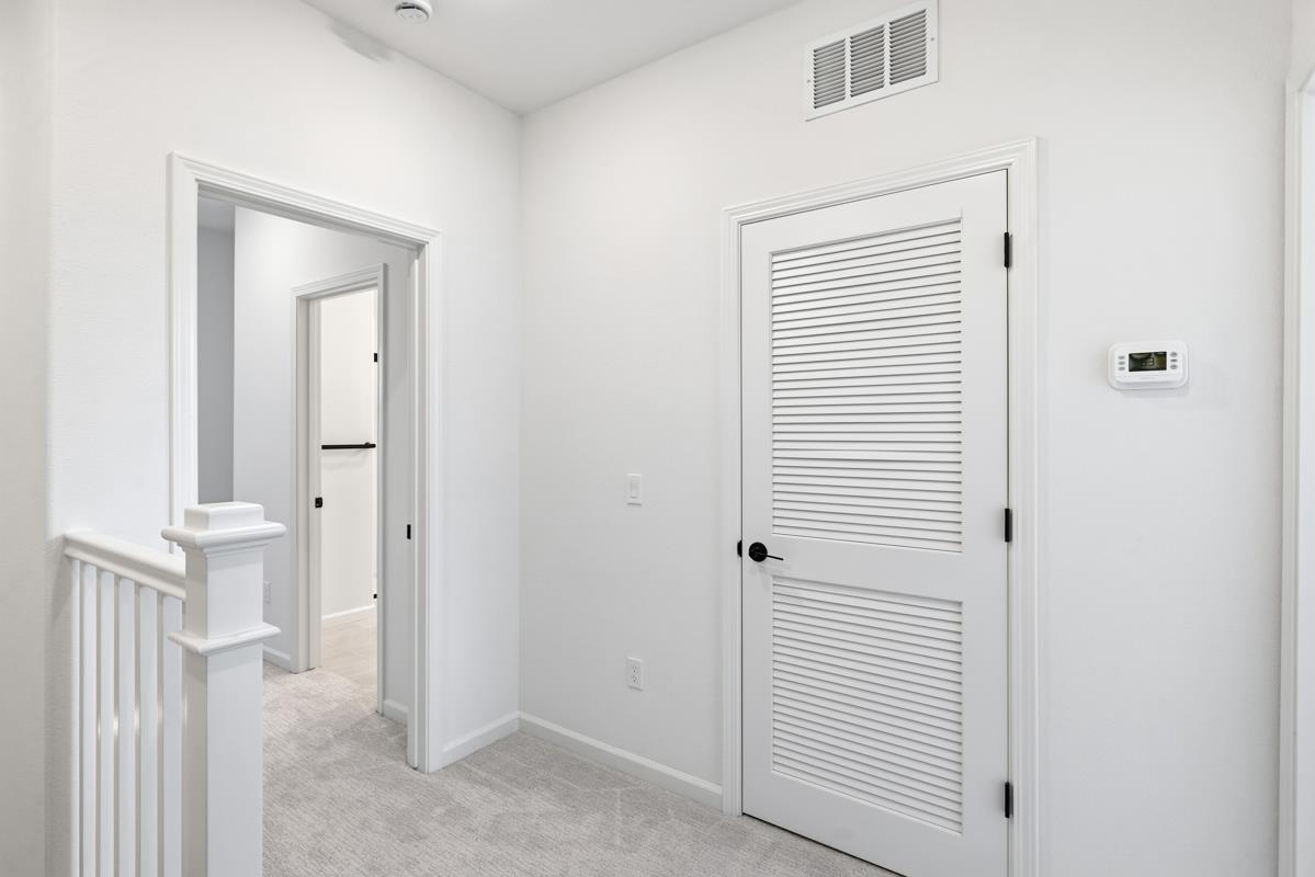 Detail Gallery Image 16 of 39 For 3836 Norbridge Ave, Castro Valley,  CA 94546 - 3 Beds | 3 Baths