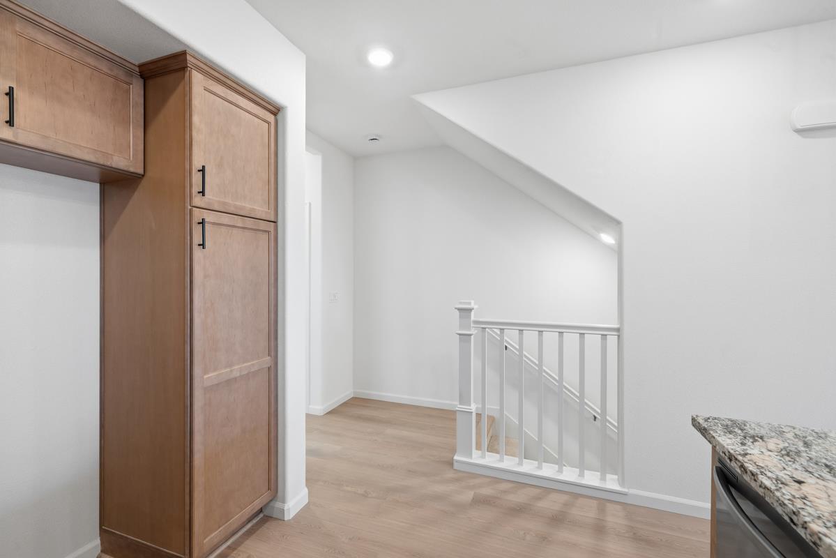 Detail Gallery Image 24 of 39 For 3836 Norbridge Ave, Castro Valley,  CA 94546 - 3 Beds | 3 Baths