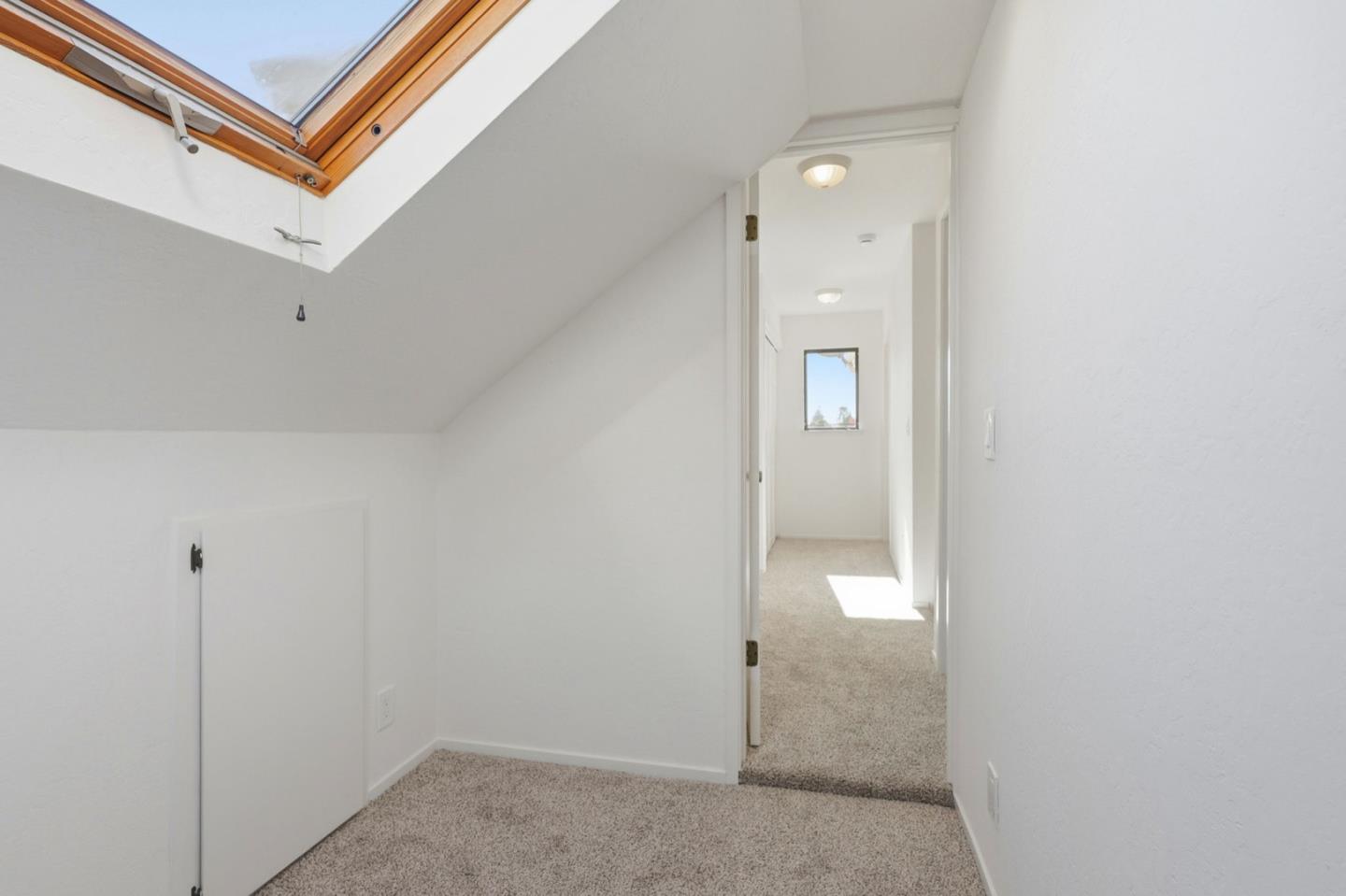 Detail Gallery Image 21 of 28 For 4212 Gull Cove Way, Capitola,  CA 95010 - 2 Beds | 2/1 Baths