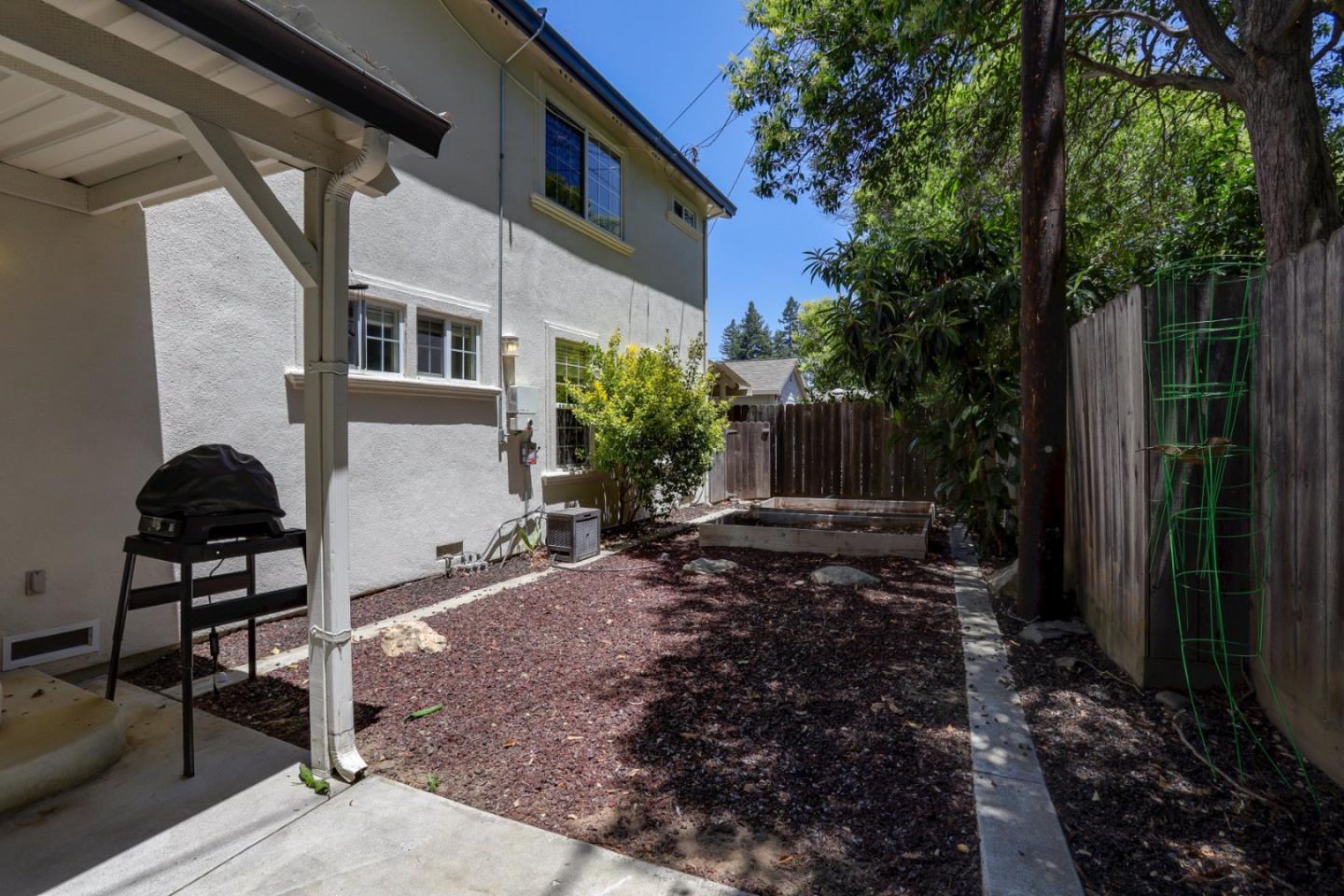 Detail Gallery Image 26 of 33 For 60 Monte Vista Way, Gilroy,  CA 95020 - 4 Beds | 2/1 Baths