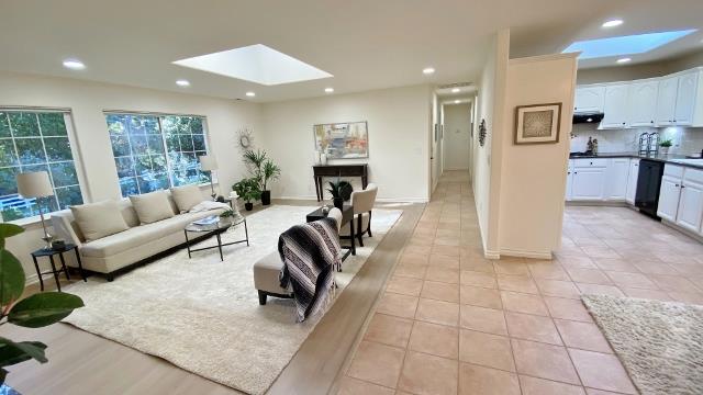 Detail Gallery Image 7 of 27 For 25349 Flanders Dr, Carmel,  CA 93923 - 3 Beds | 2 Baths