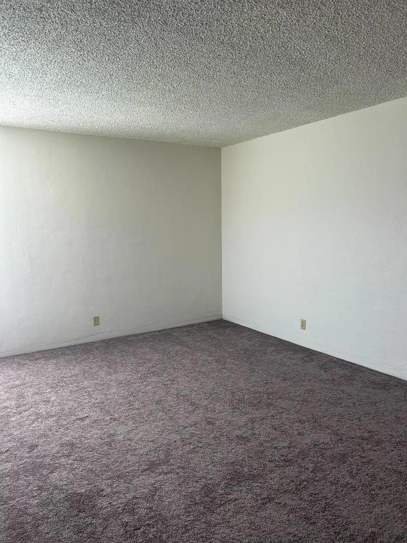 Detail Gallery Image 9 of 9 For 231 Paramount Dr, Millbrae,  CA 94030 - 2 Beds | 1 Baths