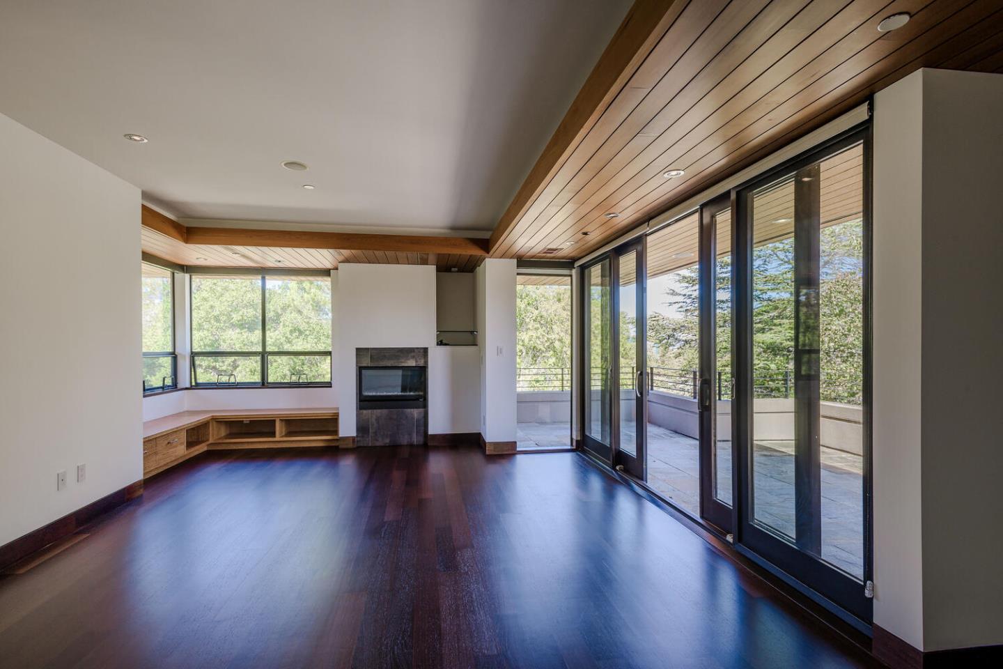 Detail Gallery Image 33 of 66 For 2510 Skyfarm Dr, Hillsborough,  CA 94010 - 5 Beds | 4/1 Baths