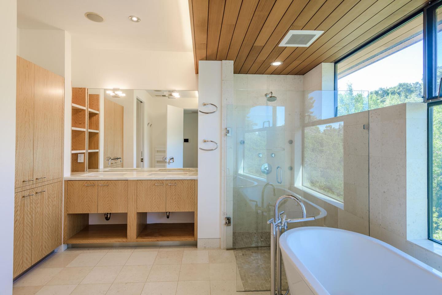 Detail Gallery Image 35 of 66 For 2510 Skyfarm Dr, Hillsborough,  CA 94010 - 5 Beds | 4/1 Baths