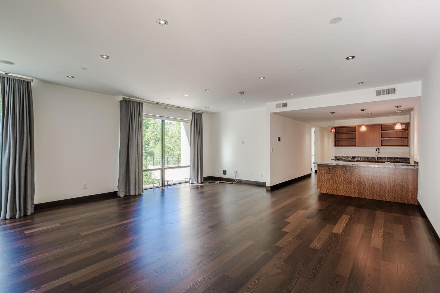 Detail Gallery Image 40 of 66 For 2510 Skyfarm Dr, Hillsborough,  CA 94010 - 5 Beds | 4/1 Baths