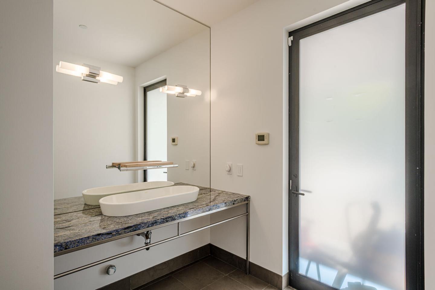 Detail Gallery Image 43 of 66 For 2510 Skyfarm Dr, Hillsborough,  CA 94010 - 5 Beds | 4/1 Baths