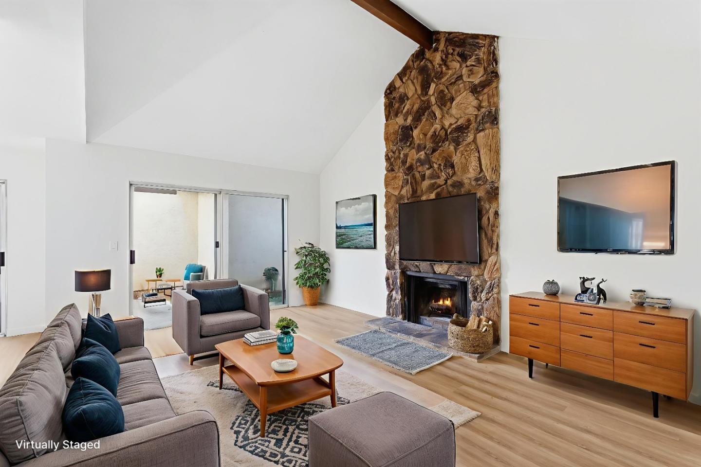 Photo #4: ML82028424 Listing: Photo #4