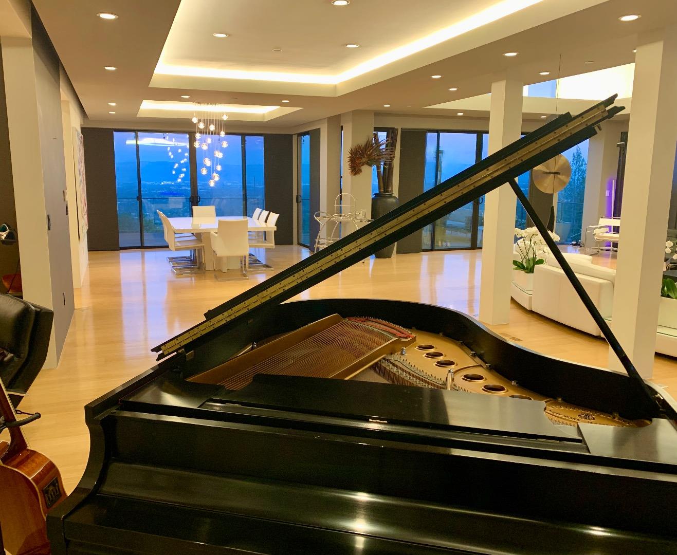 Detail Gallery Image 6 of 8 For Address Not Disclosed, Los Altos Hills,  CA 94024 - 7 Beds | 5/1 Baths