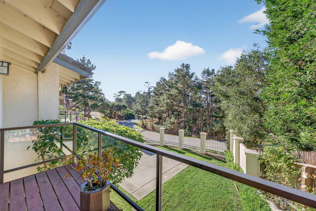 Detail Gallery Image 39 of 72 For 4051 Los Altos Dr, Pebble Beach,  CA 93953 - 3 Beds | 3/1 Baths