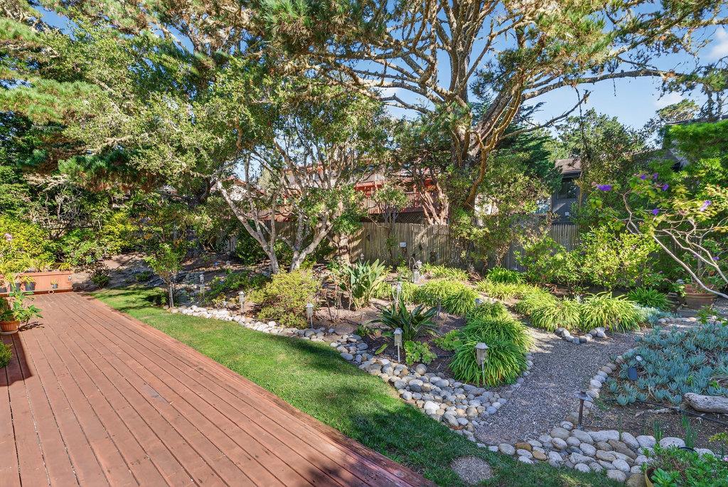 Detail Gallery Image 58 of 72 For 4051 Los Altos Dr, Pebble Beach,  CA 93953 - 3 Beds | 3/1 Baths