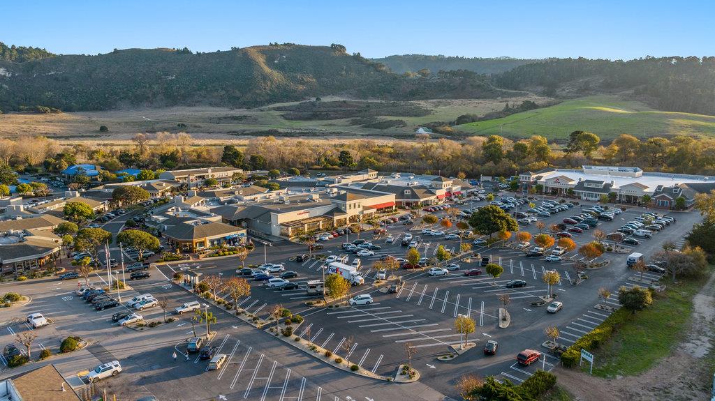 Detail Gallery Image 66 of 72 For 4051 Los Altos Dr, Pebble Beach,  CA 93953 - 3 Beds | 3/1 Baths