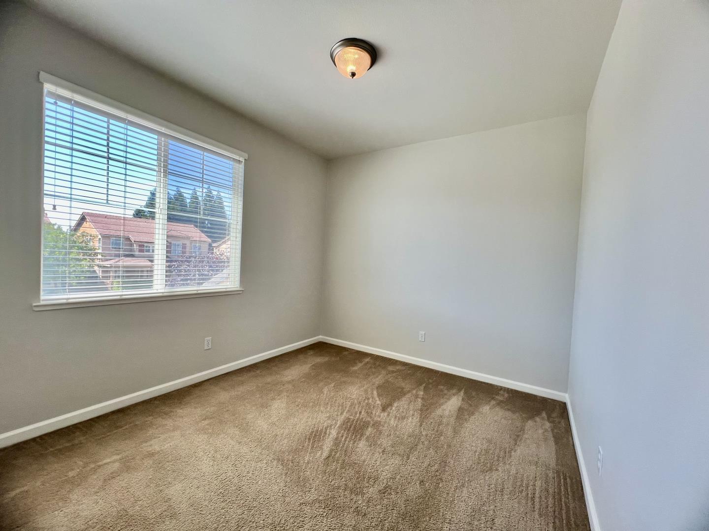 Detail Gallery Image 15 of 32 For 2364 River Rock Dr, Merced,  CA 95340 - 4 Beds | 3 Baths