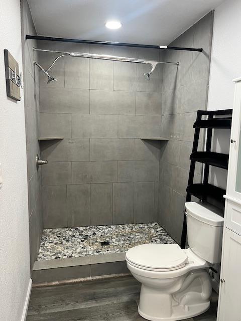 Detail Gallery Image 13 of 19 For 17 Blossom Dr, Watsonville,  CA 95076 - 3 Beds | 2 Baths