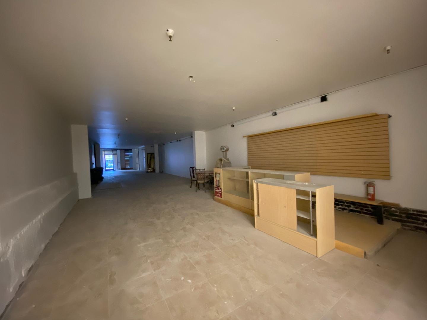 Detail Gallery Image 9 of 9 For 556 Broadway, San Francisco,  CA 94133 - – Beds | – Baths