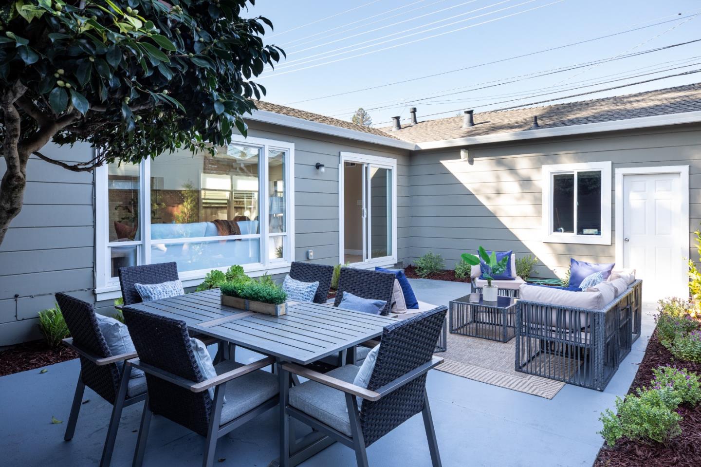 Detail Gallery Image 12 of 20 For 1833 Brittan Ave, San Carlos,  CA 94070 - 2 Beds | 1 Baths