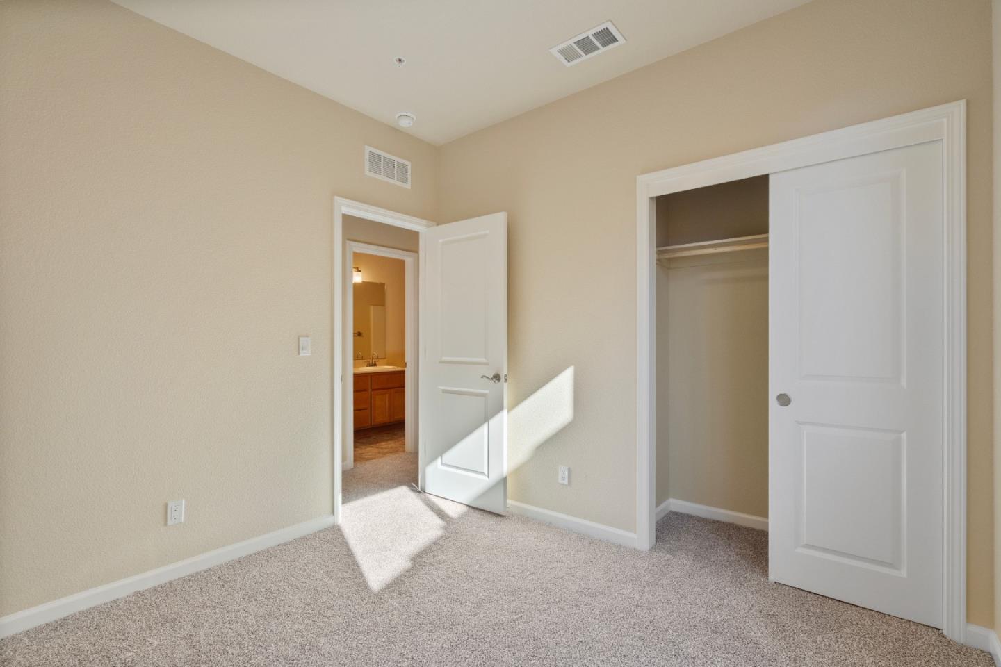 Detail Gallery Image 19 of 35 For 779 Aurora Way, King City,  CA 93930 - 4 Beds | 2 Baths