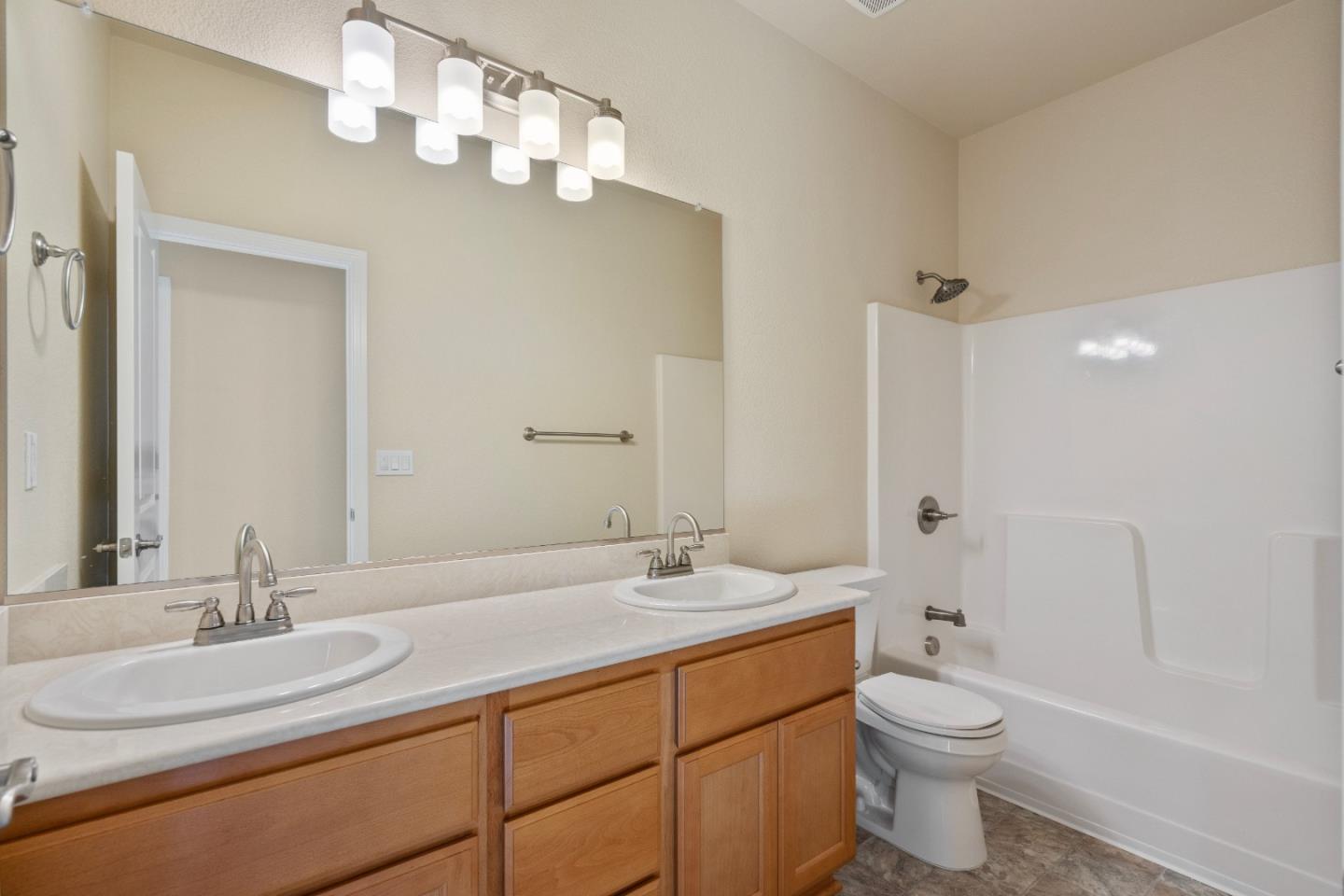 Detail Gallery Image 20 of 35 For 779 Aurora Way, King City,  CA 93930 - 4 Beds | 2 Baths