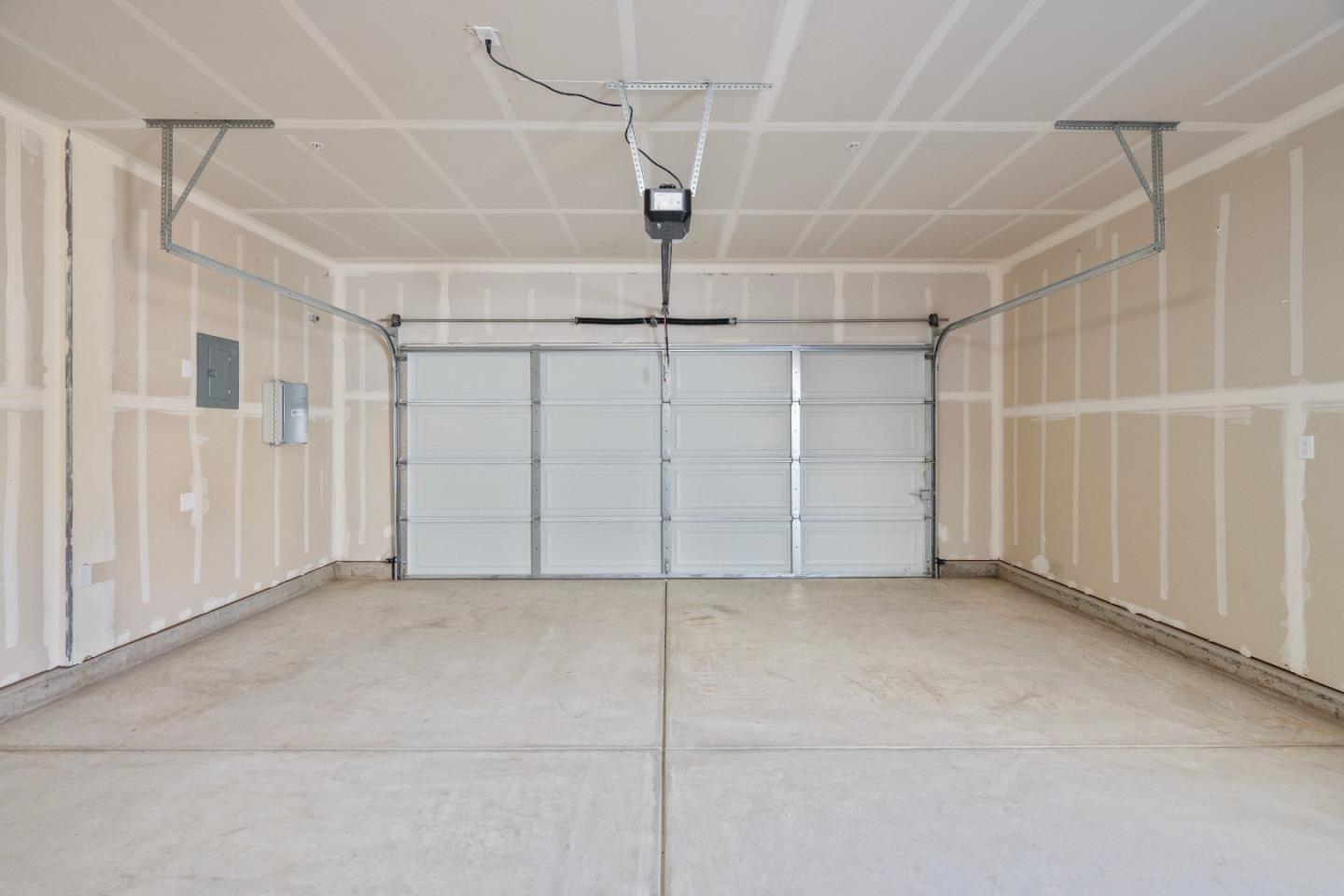 Detail Gallery Image 33 of 35 For 779 Aurora Way, King City,  CA 93930 - 4 Beds | 2 Baths