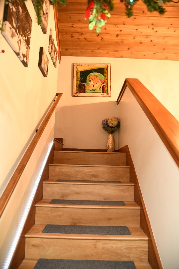 Detail Gallery Image 13 of 19 For 185 Cliff Vw, Boulder Creek,  CA 95006 - 2 Beds | 1 Baths