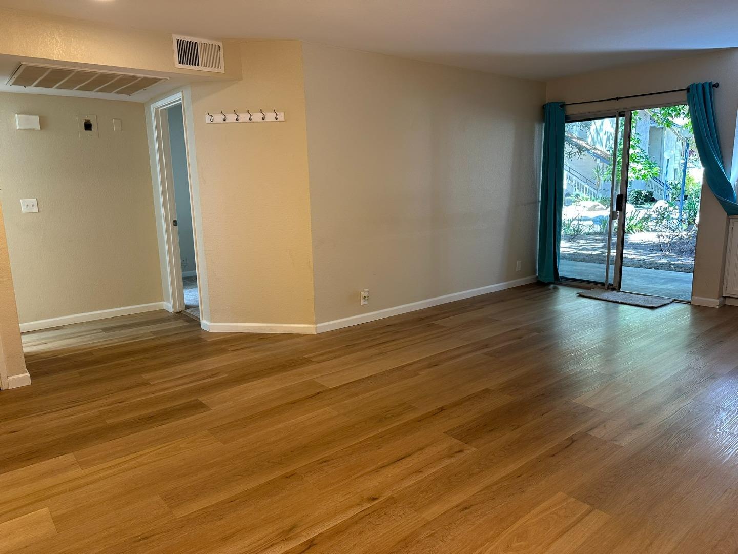 Photo #20: ML82028445 Listing: Photo #20