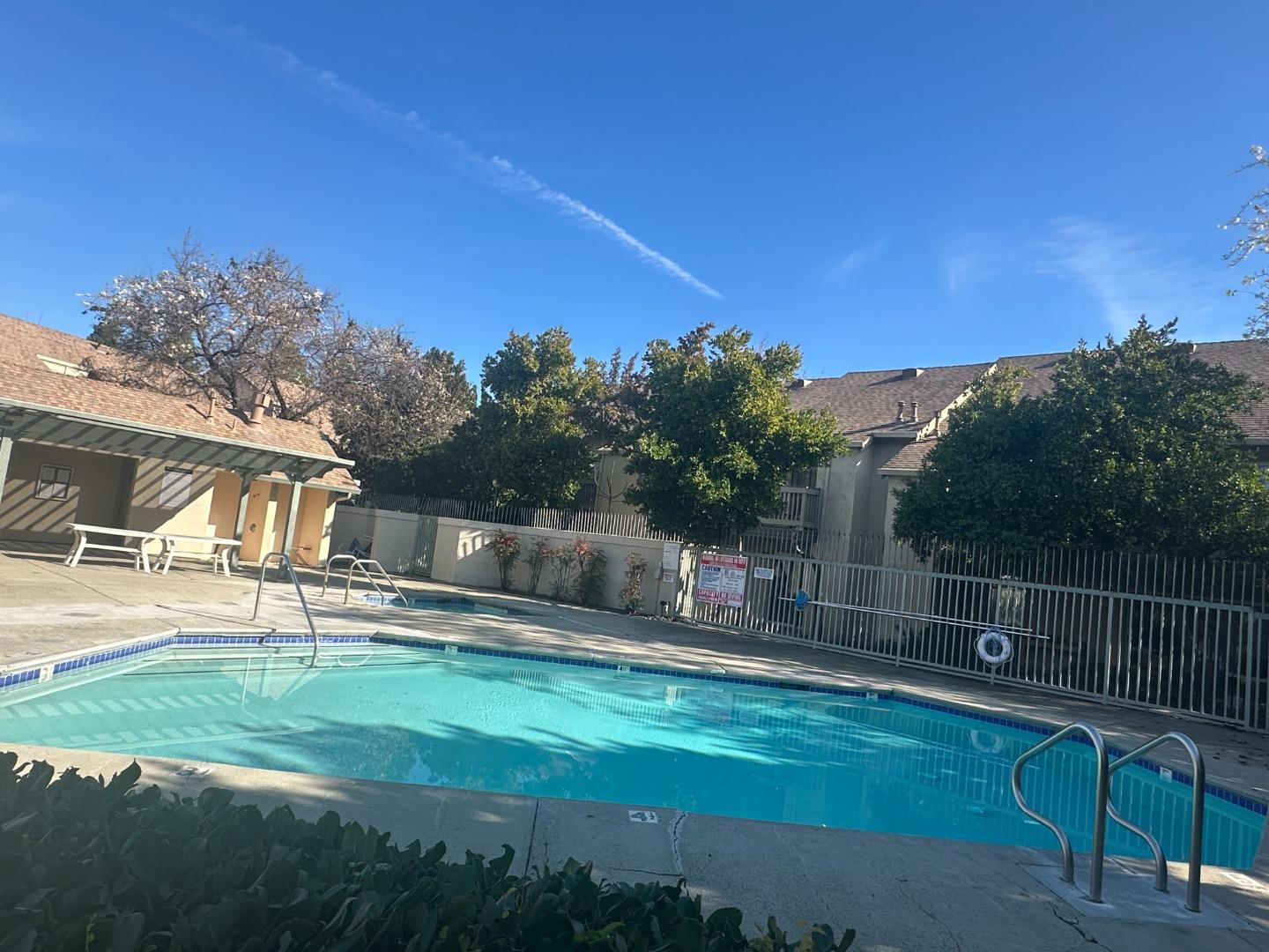 Detail Gallery Image 27 of 28 For 2175 Summerton Dr, San Jose,  CA 95122 - 1 Beds | 1 Baths