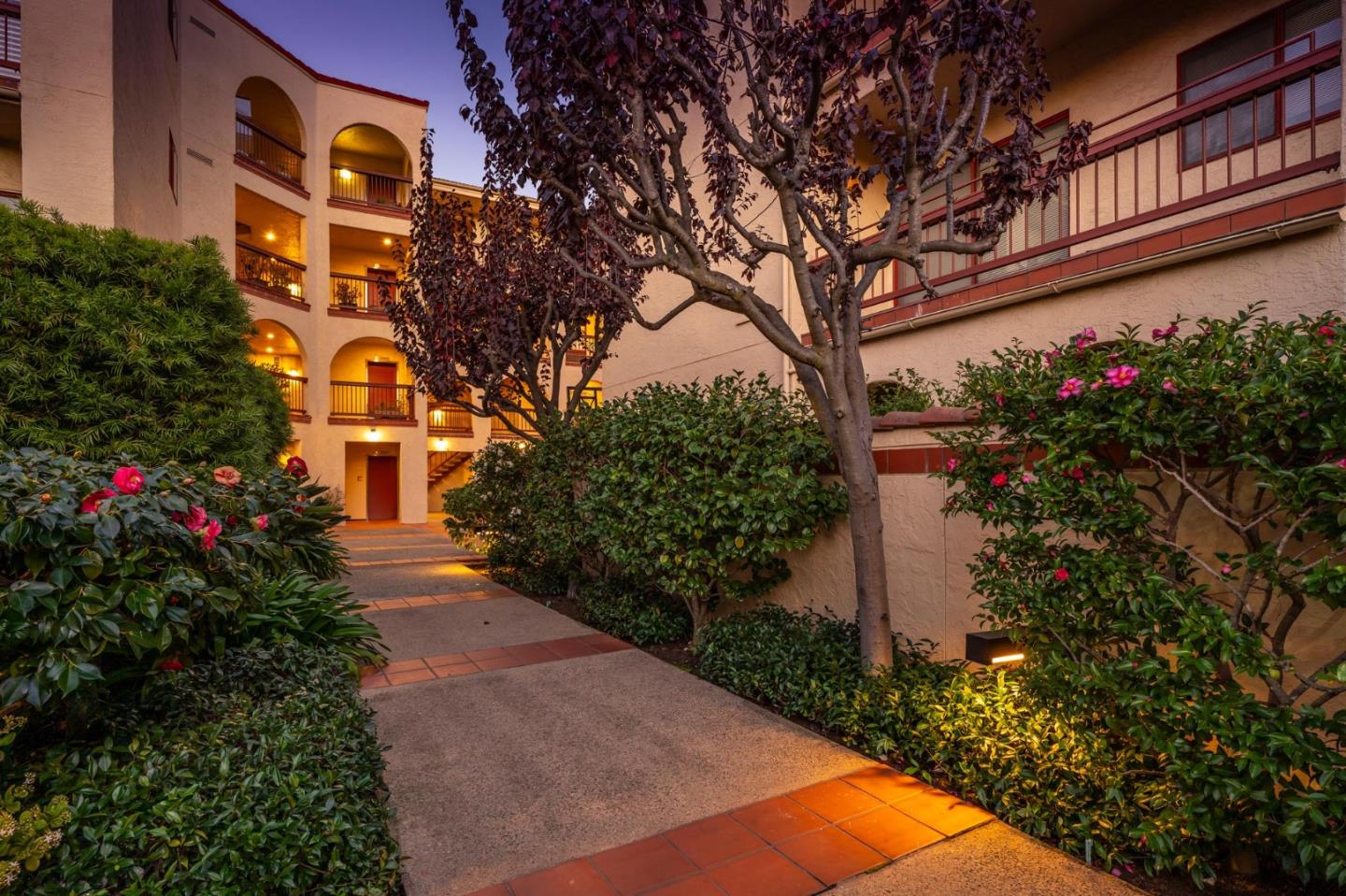 Detail Gallery Image 34 of 47 For 10 9th Ave #206,  San Mateo,  CA 94401 - 2 Beds | 2 Baths