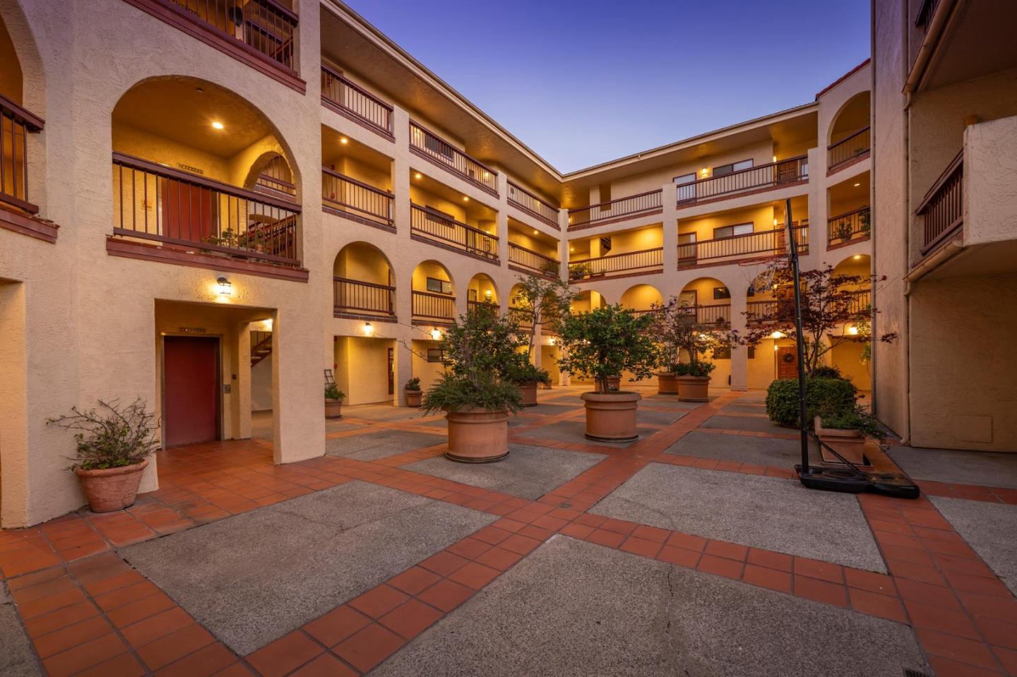 Detail Gallery Image 35 of 47 For 10 9th Ave #206,  San Mateo,  CA 94401 - 2 Beds | 2 Baths