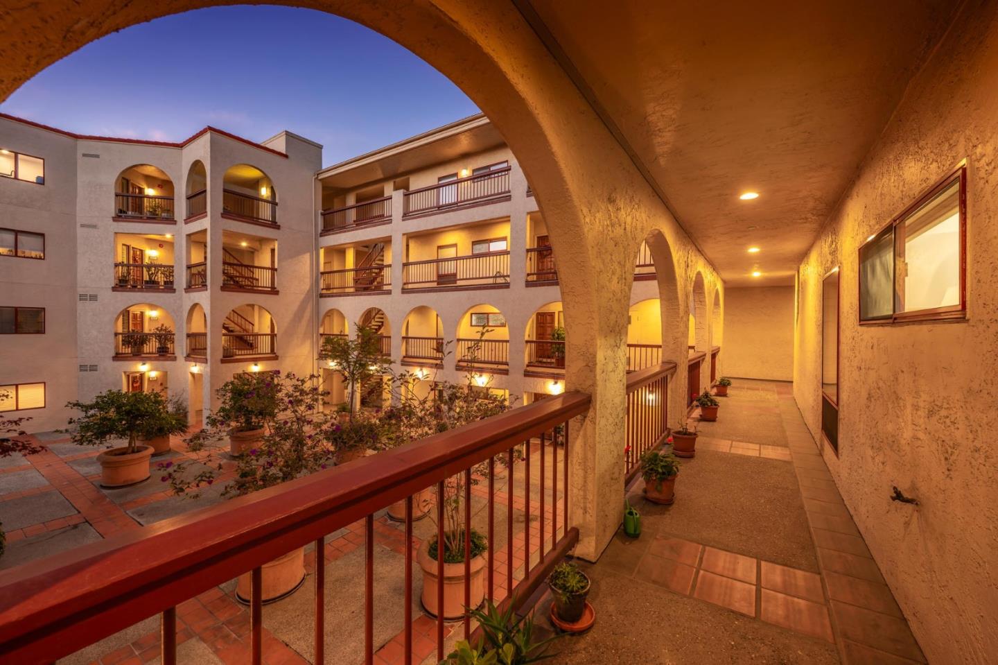 Detail Gallery Image 36 of 47 For 10 9th Ave #206,  San Mateo,  CA 94401 - 2 Beds | 2 Baths