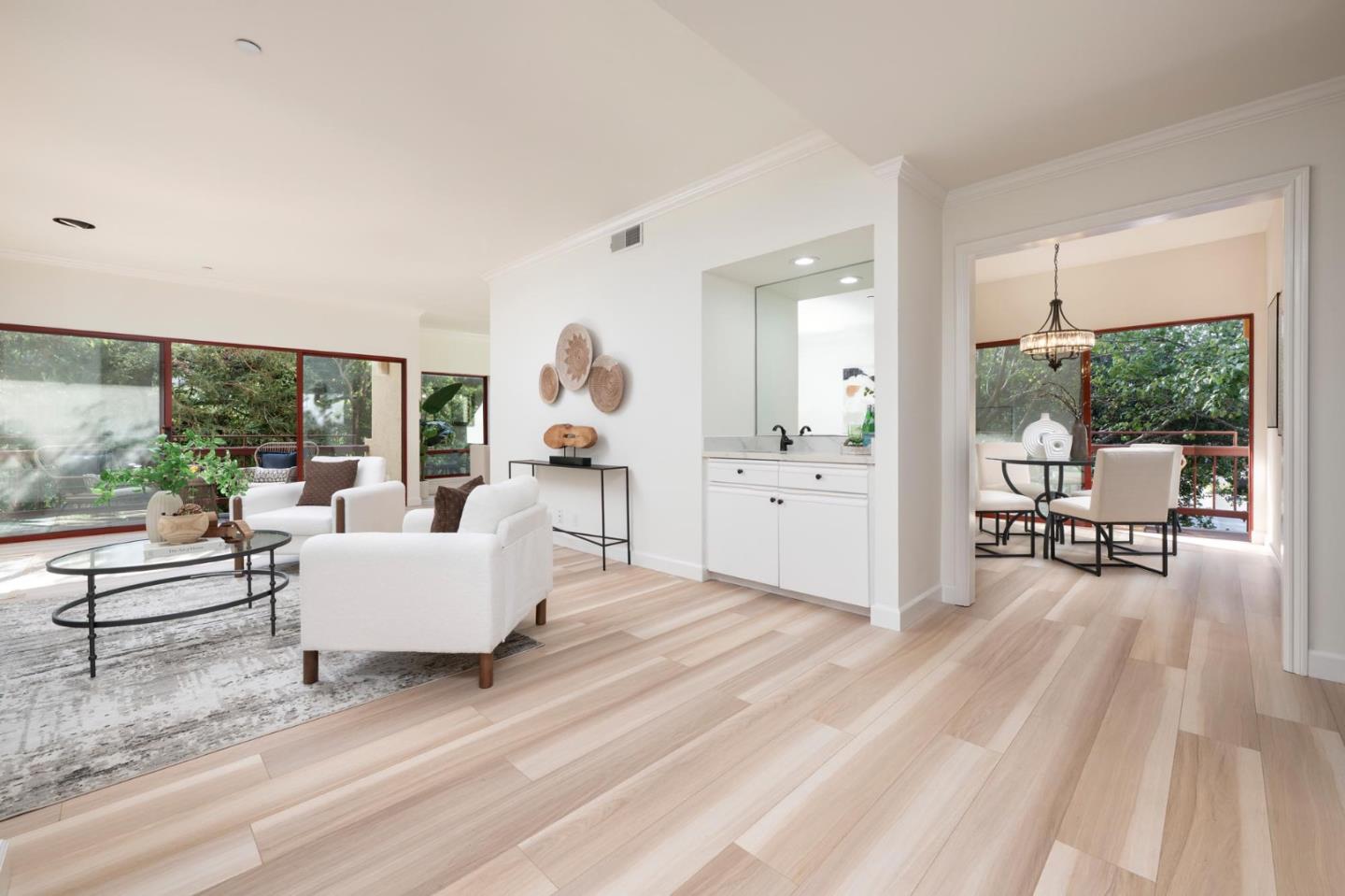 Detail Gallery Image 9 of 47 For 10 9th Ave #206,  San Mateo,  CA 94401 - 2 Beds | 2 Baths