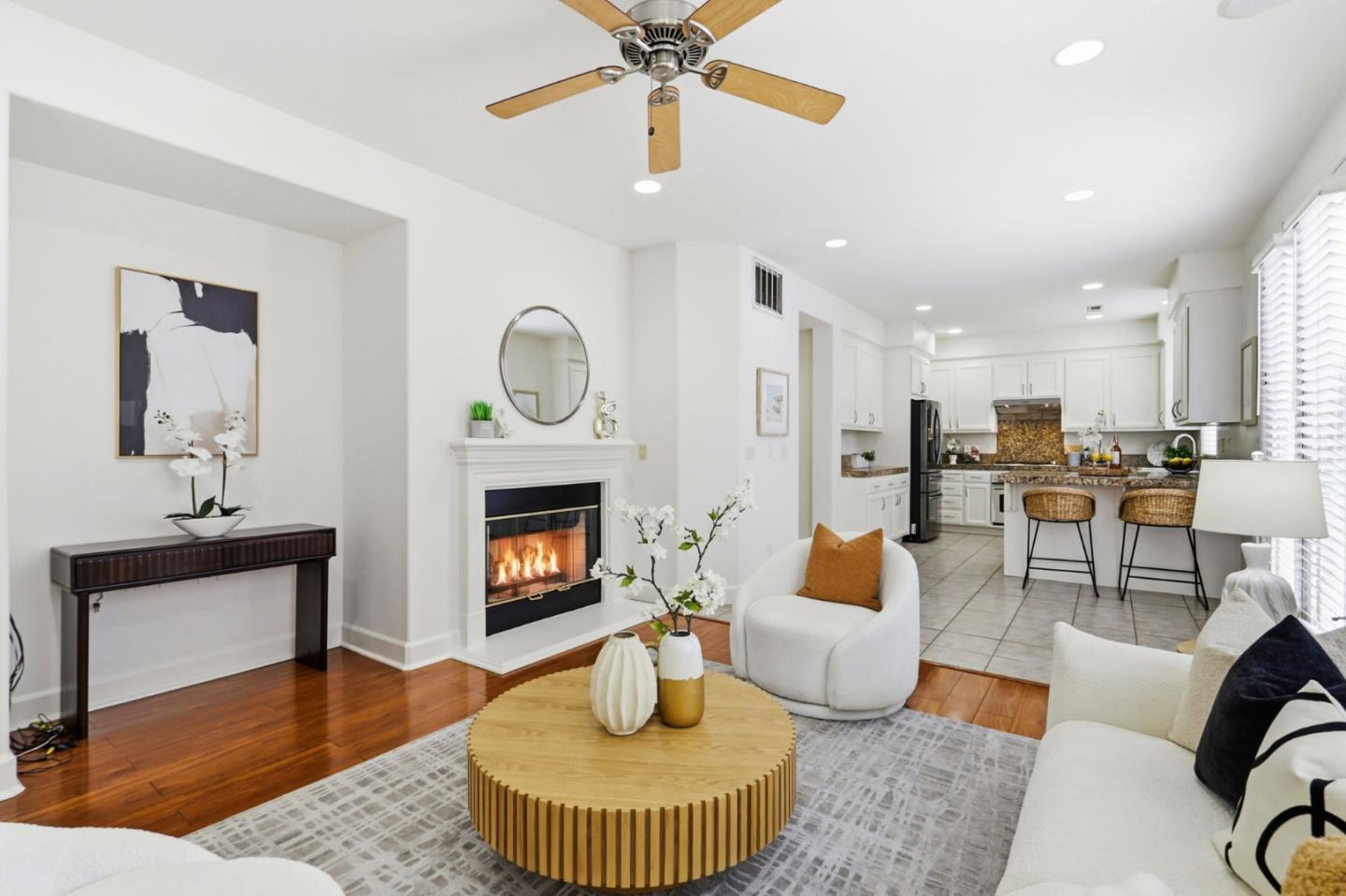 Detail Gallery Image 11 of 51 For 4790 Canela Way, San Jose,  CA 95136 - 4 Beds | 2/1 Baths