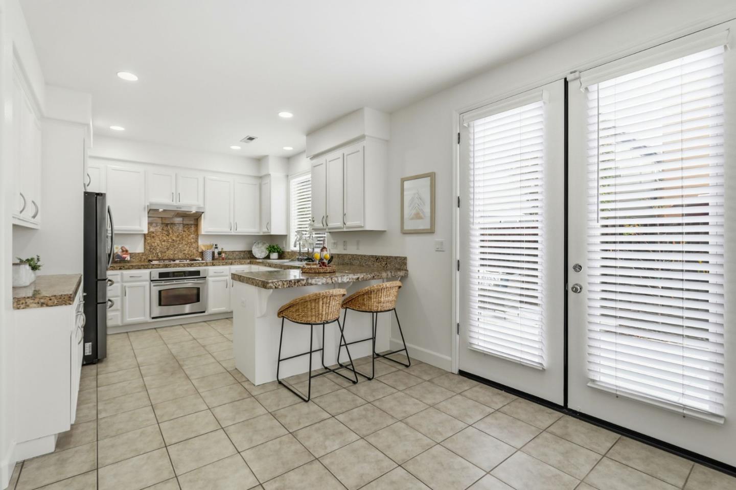 Detail Gallery Image 12 of 51 For 4790 Canela Way, San Jose,  CA 95136 - 4 Beds | 2/1 Baths