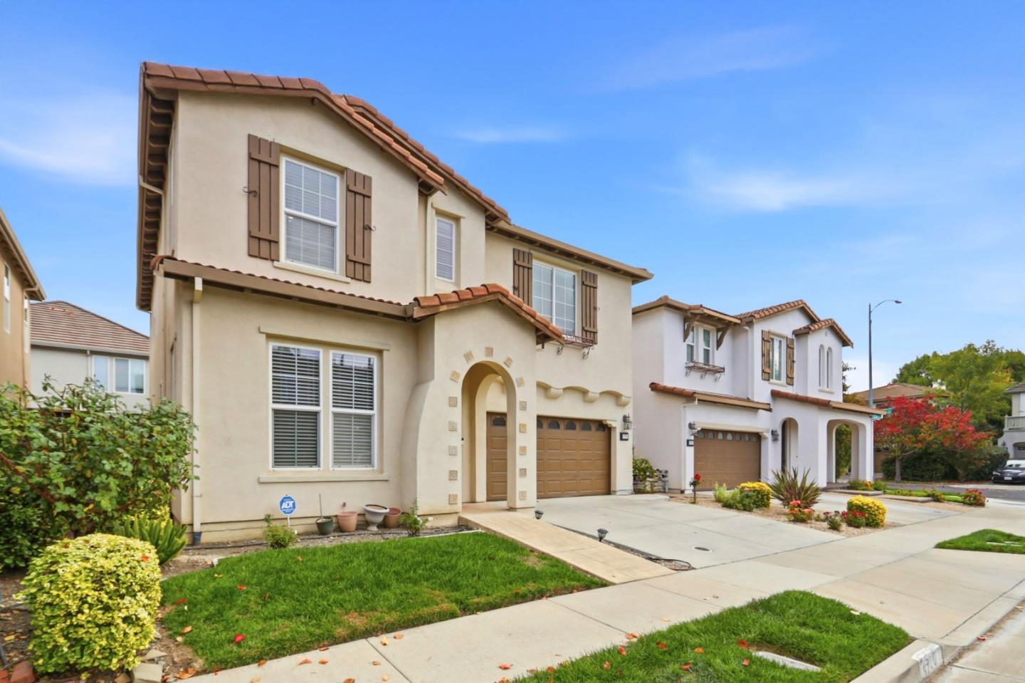 Detail Gallery Image 2 of 51 For 4790 Canela Way, San Jose,  CA 95136 - 4 Beds | 2/1 Baths