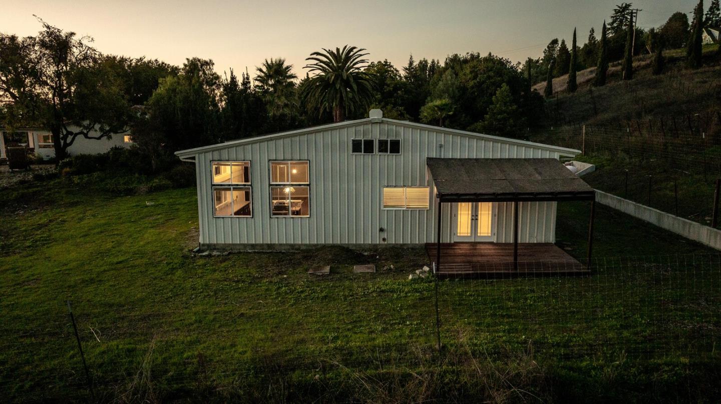 Detail Gallery Image 120 of 142 For 2310 Diana Ave, Morgan Hill,  CA 95037 - 4 Beds | 2 Baths