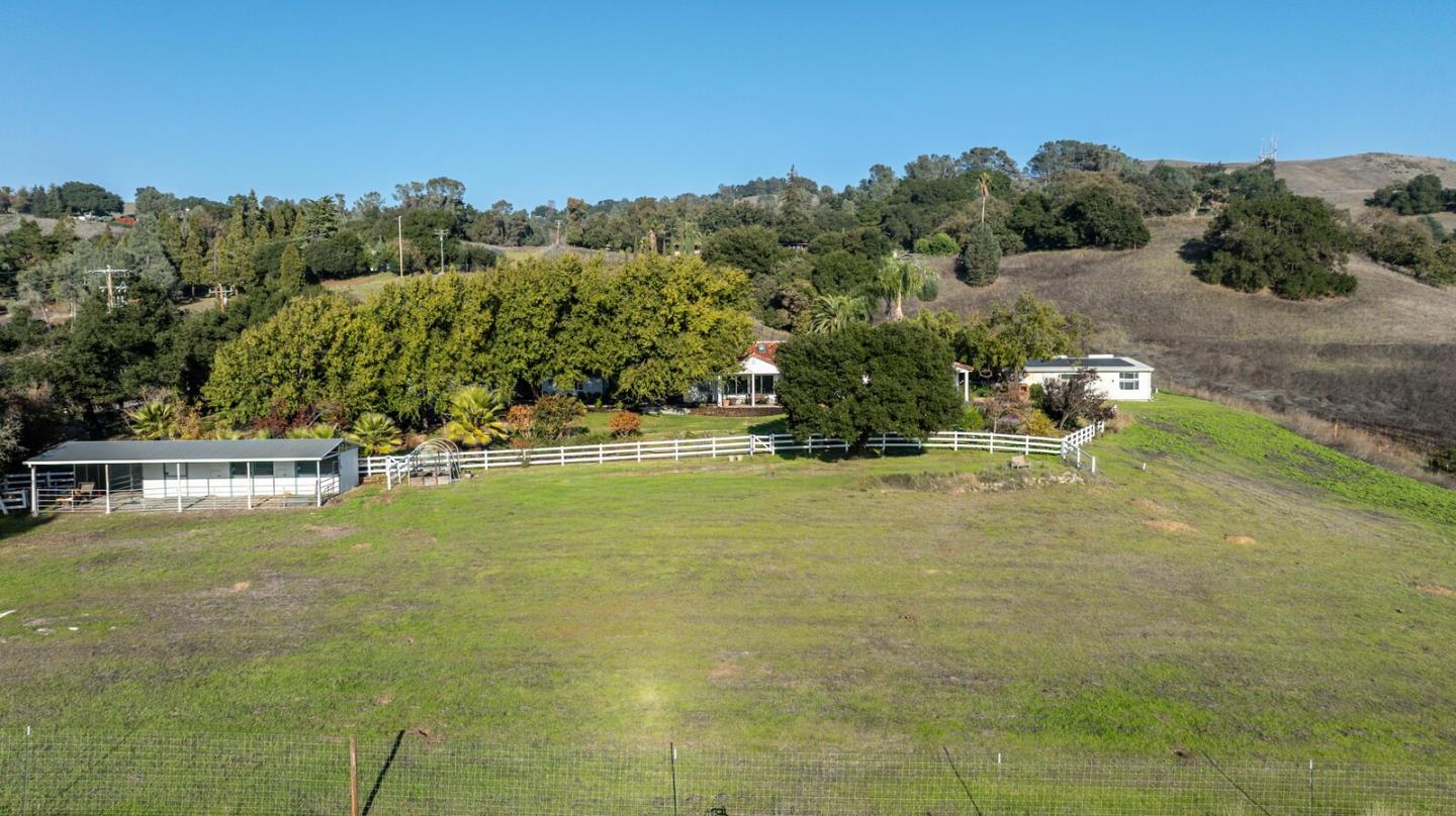 Detail Gallery Image 131 of 142 For 2310 Diana Ave, Morgan Hill,  CA 95037 - 4 Beds | 2 Baths