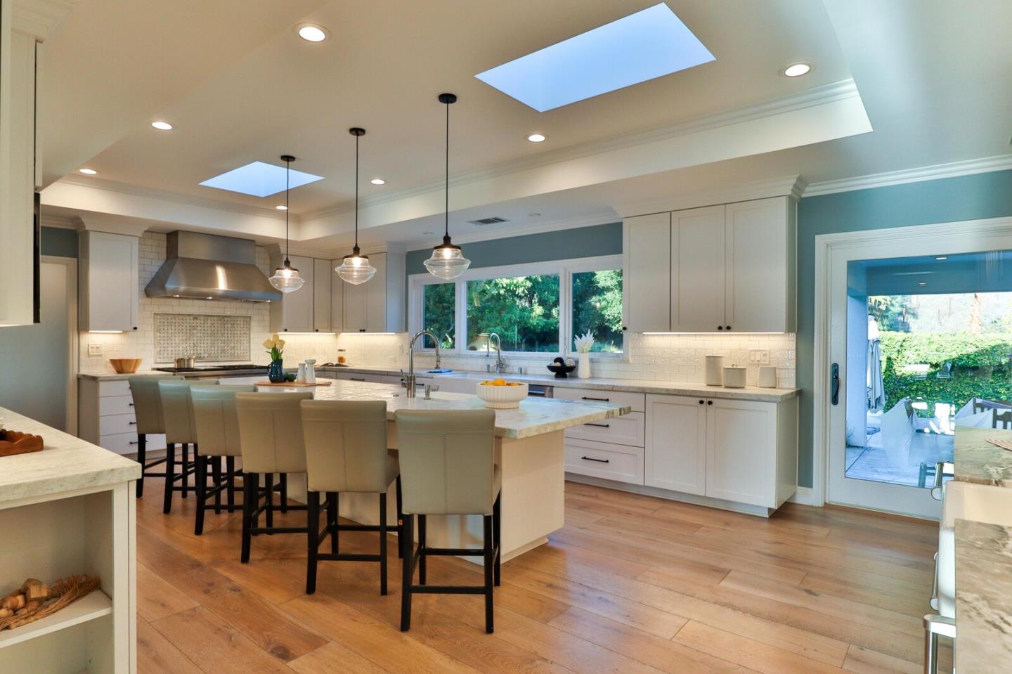 Detail Gallery Image 27 of 142 For 2310 Diana Ave, Morgan Hill,  CA 95037 - 4 Beds | 2 Baths