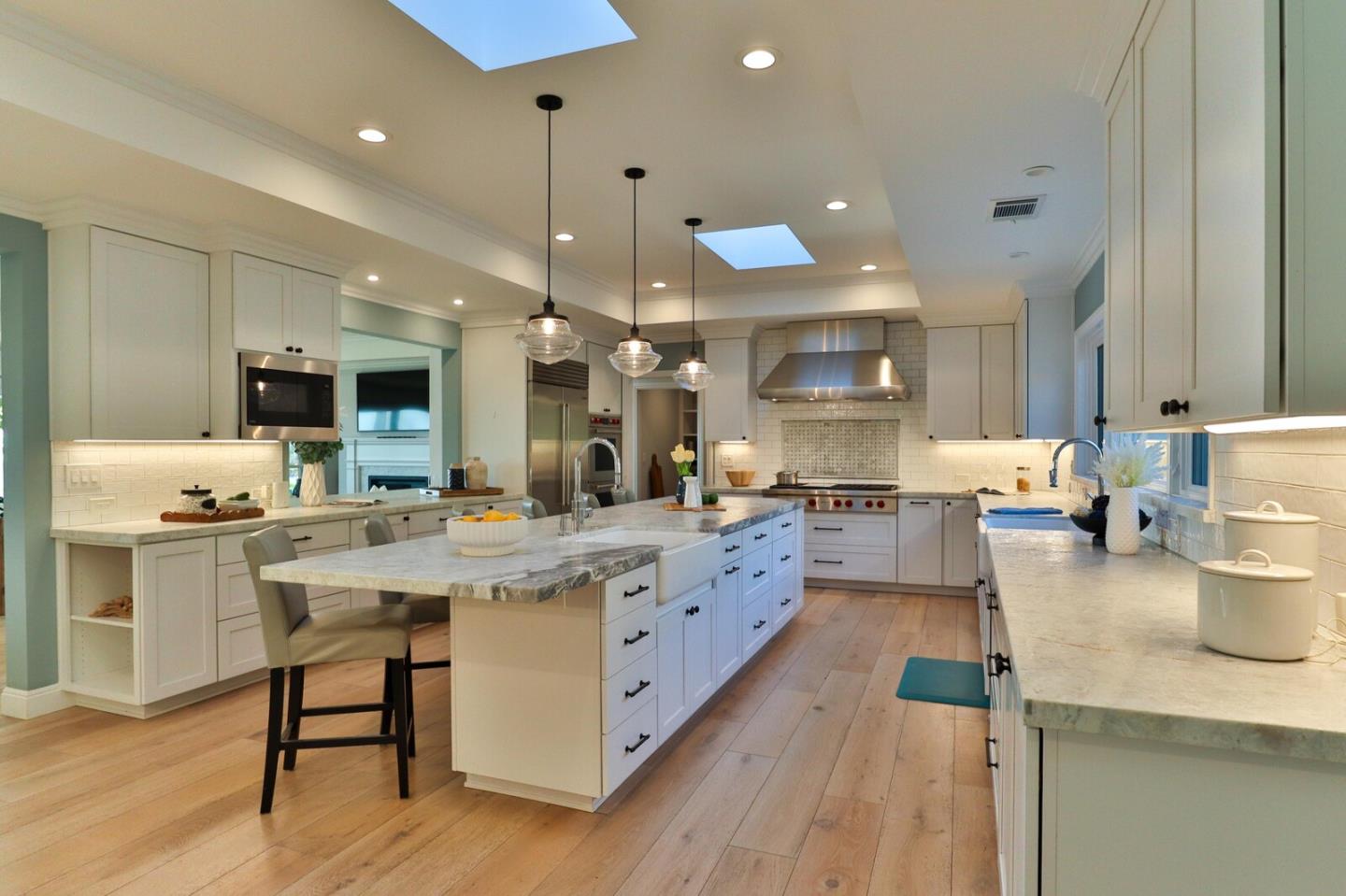 Detail Gallery Image 28 of 142 For 2310 Diana Ave, Morgan Hill,  CA 95037 - 4 Beds | 2 Baths