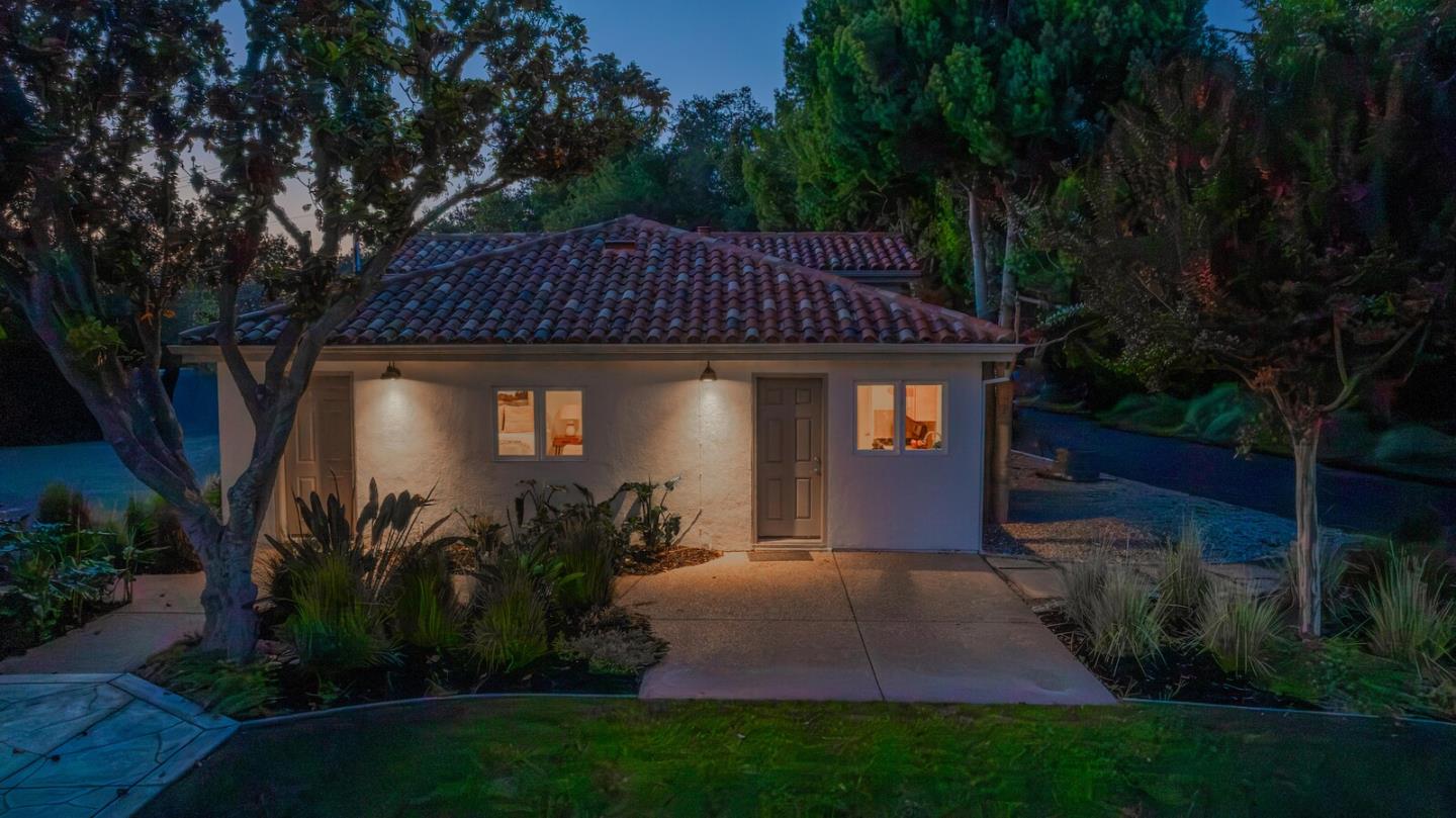 Detail Gallery Image 7 of 142 For 2310 Diana Ave, Morgan Hill,  CA 95037 - 4 Beds | 2 Baths