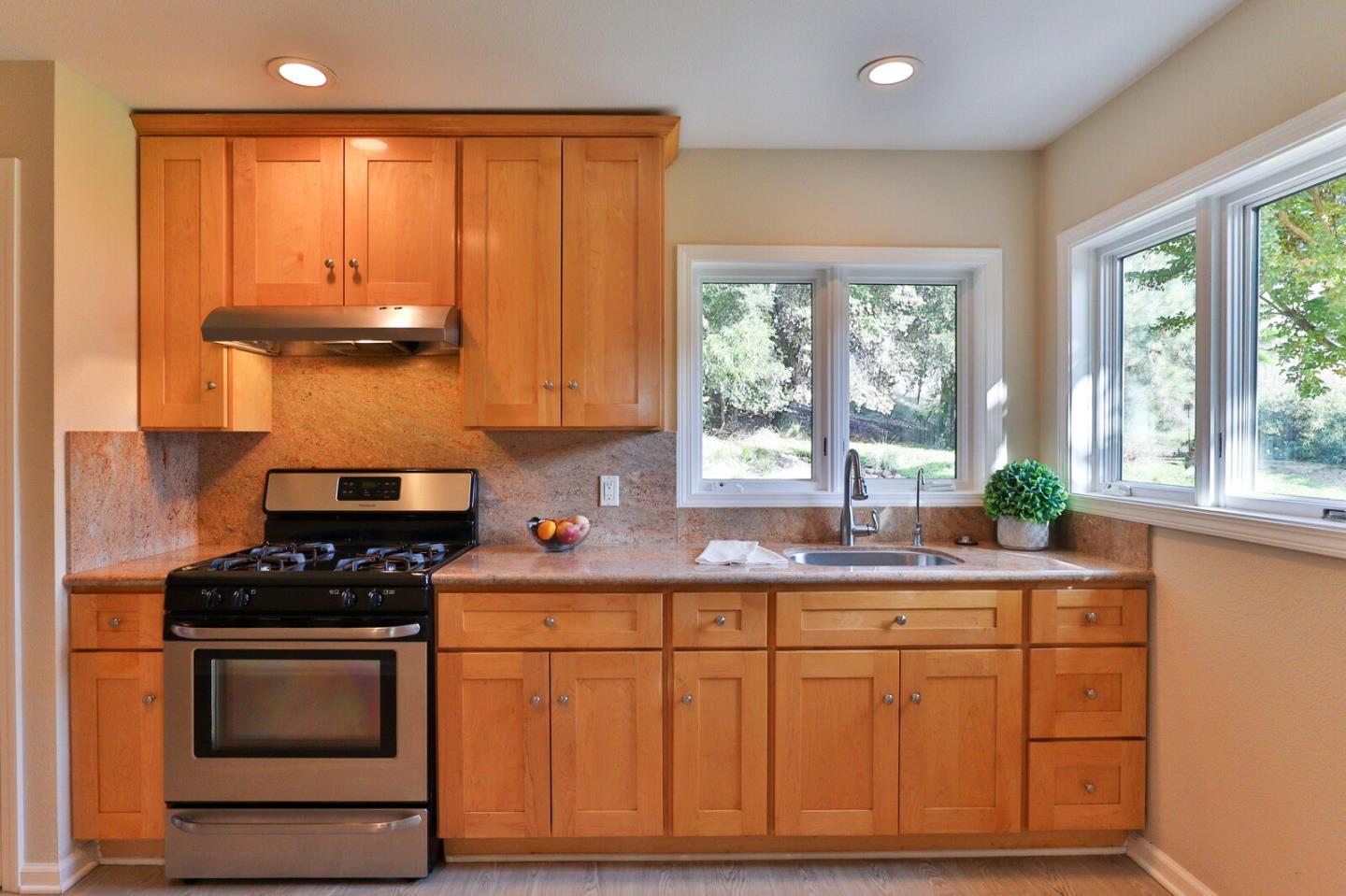 Detail Gallery Image 82 of 142 For 2310 Diana Ave, Morgan Hill,  CA 95037 - 4 Beds | 2 Baths