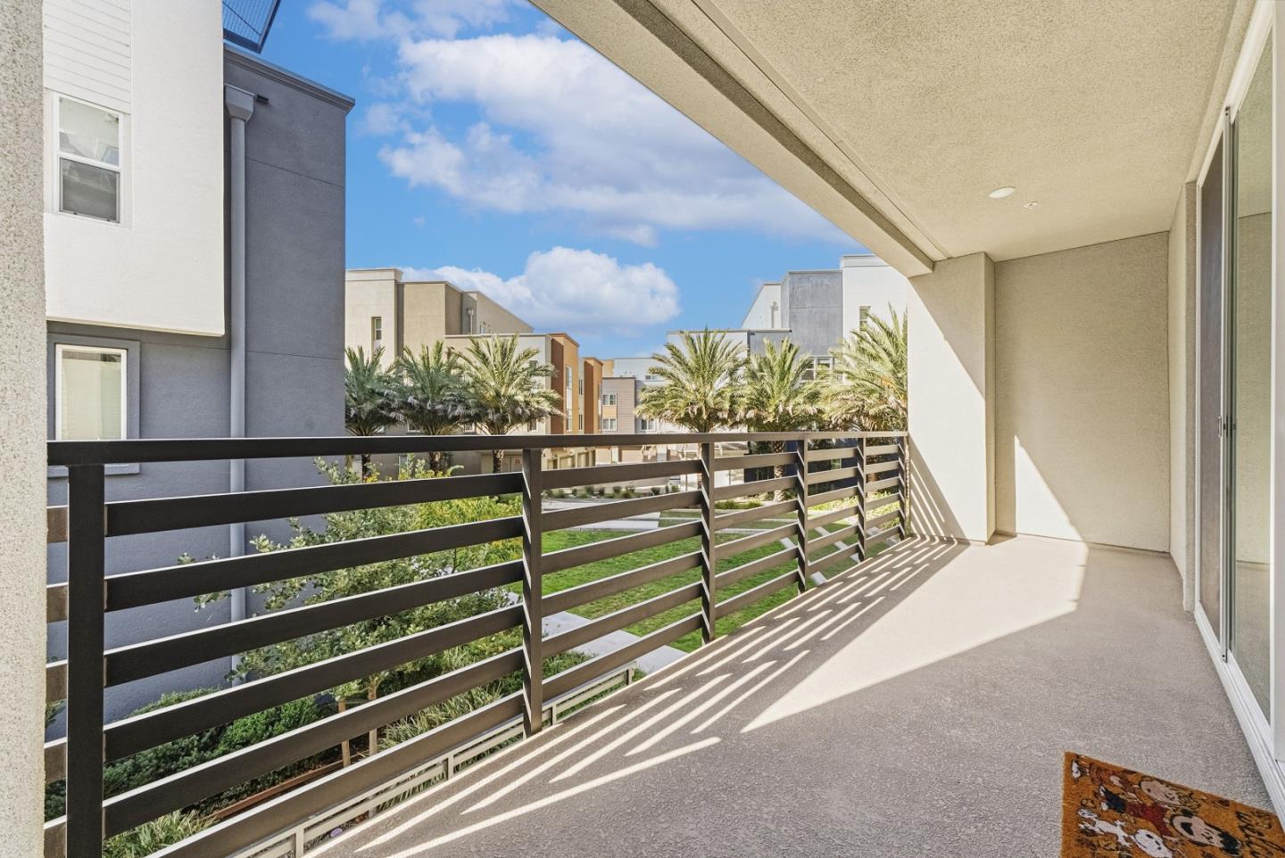 Detail Gallery Image 17 of 35 For 5406 Saffron Way, Dublin,  CA 94568 - 3 Beds | 3 Baths