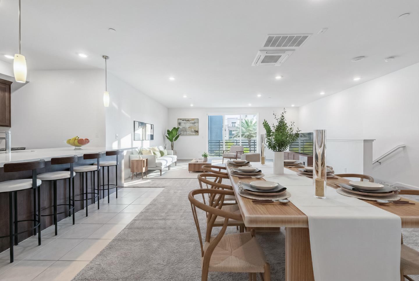 Detail Gallery Image 4 of 35 For 5406 Saffron Way, Dublin,  CA 94568 - 3 Beds | 3 Baths