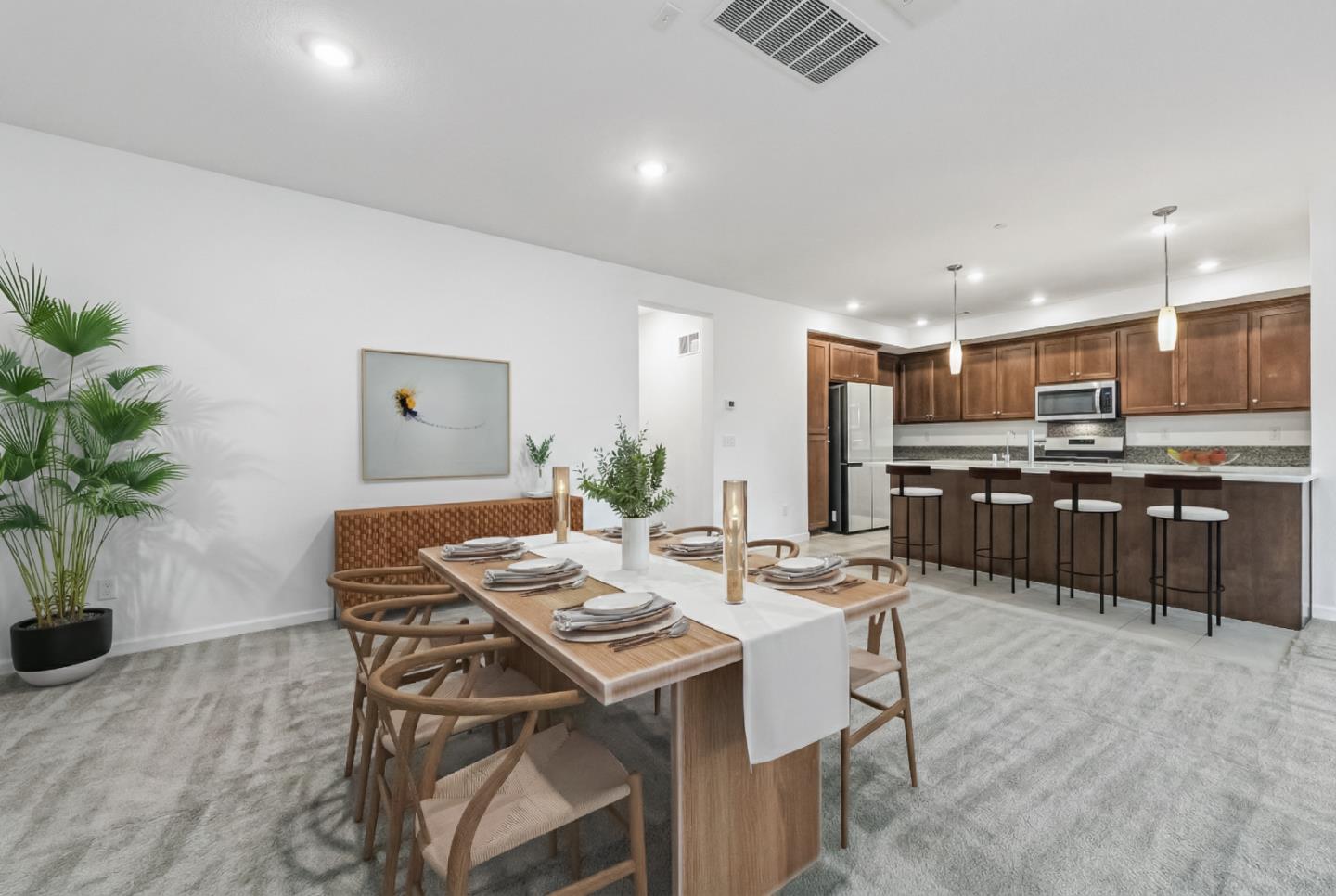 Detail Gallery Image 6 of 35 For 5406 Saffron Way, Dublin,  CA 94568 - 3 Beds | 3 Baths