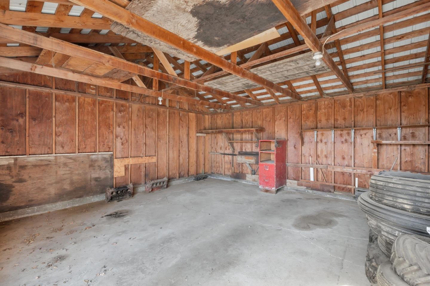 Detail Gallery Image 48 of 58 For 2800 Dryden Ave, Gilroy,  CA 95020 - 4 Beds | 2/1 Baths