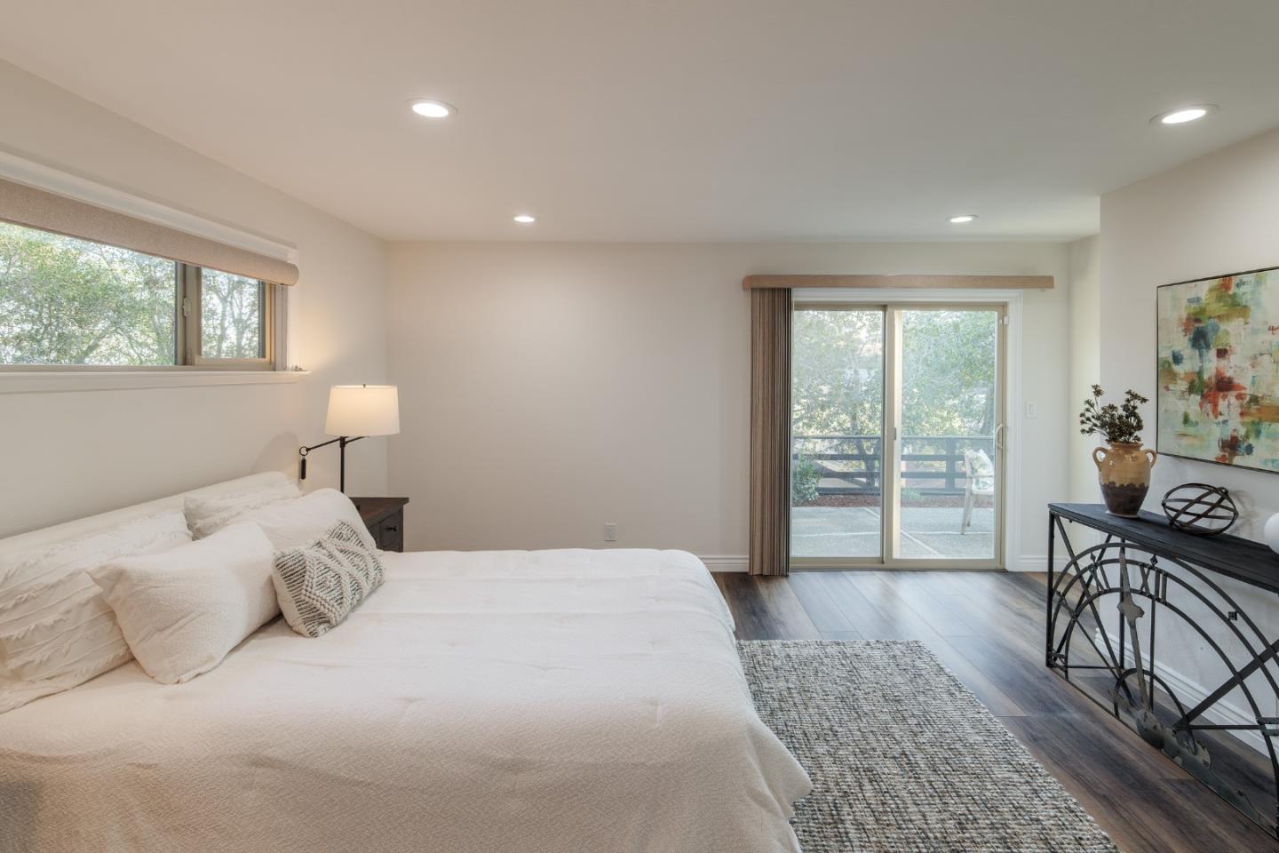 Detail Gallery Image 21 of 32 For 2331 Buena Vista Ave, Belmont,  CA 94002 - 4 Beds | 3 Baths