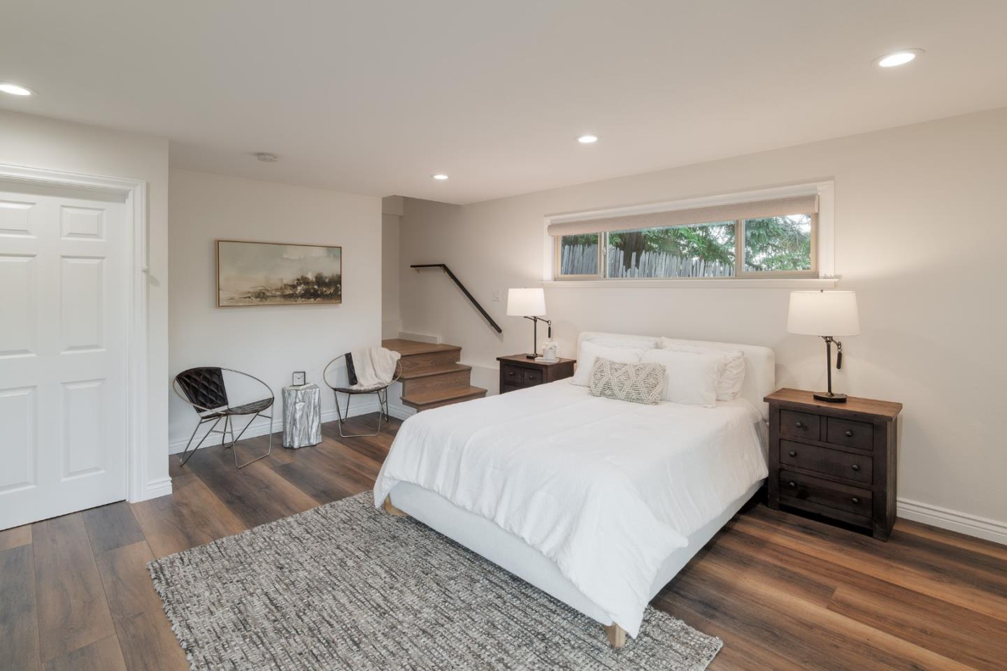 Detail Gallery Image 22 of 32 For 2331 Buena Vista Ave, Belmont,  CA 94002 - 4 Beds | 3 Baths