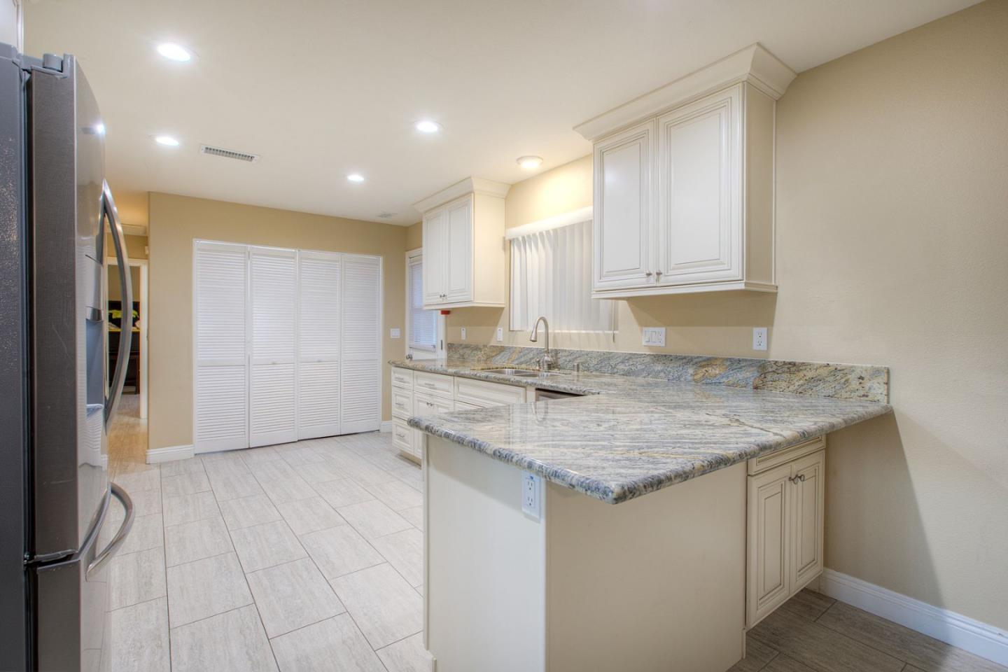 Detail Gallery Image 17 of 35 For 18261 Sanders Dr, Lake Elsinore,  CA 92530 - 3 Beds | 2 Baths