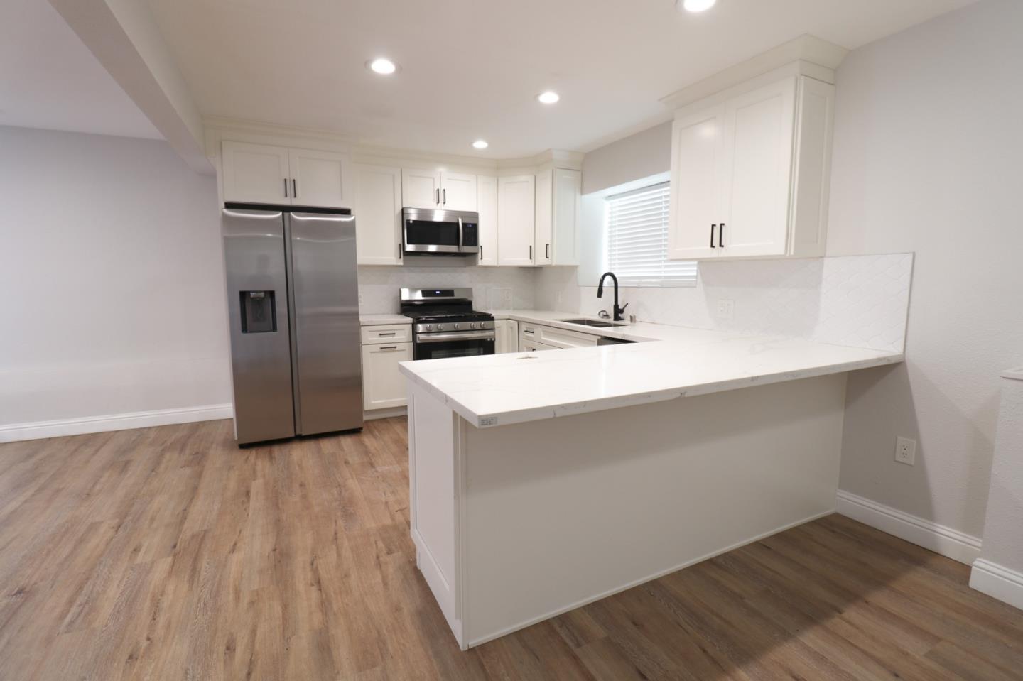 Detail Gallery Image 22 of 39 For 1331 87th Ave, Oakland,  CA 94621 - – Beds | – Baths