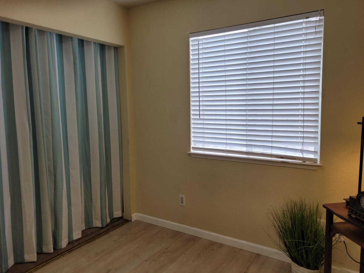 Detail Gallery Image 20 of 25 For 1713 Goodwin St, Seaside,  CA 93955 - 3 Beds | 2 Baths