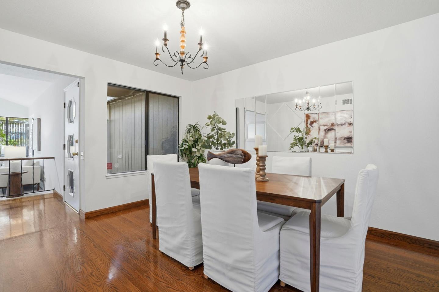 Detail Gallery Image 16 of 46 For 1190 Flying Fish St, Foster City,  CA 94404 - 4 Beds | 2 Baths