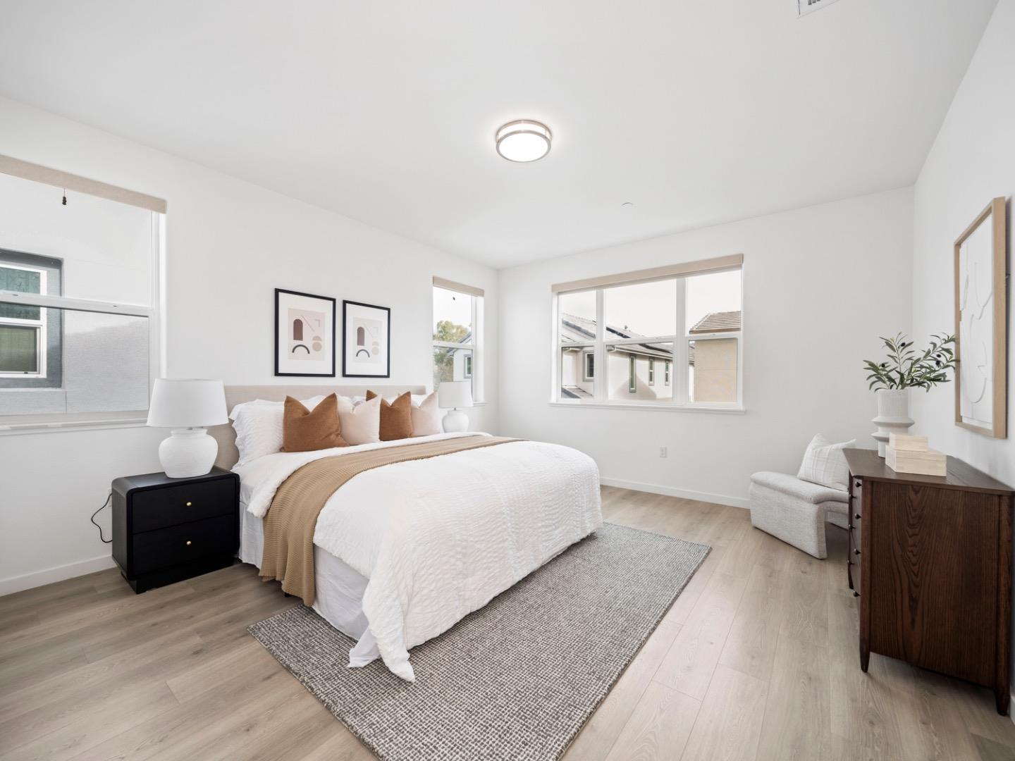 Detail Gallery Image 21 of 46 For 2149 Pastoral Loop, San Jose,  CA 95122 - 4 Beds | 3/1 Baths