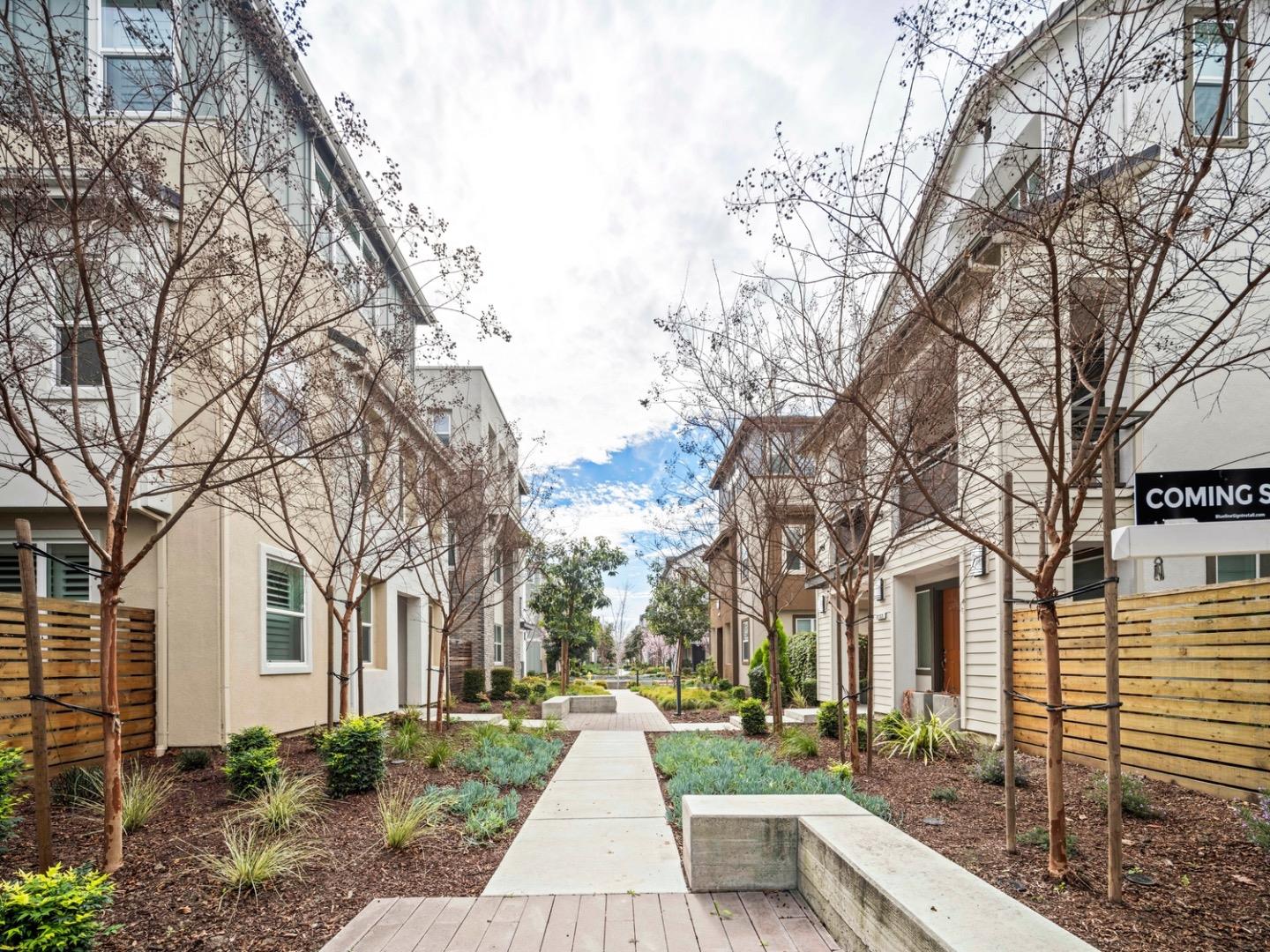 Detail Gallery Image 34 of 46 For 2149 Pastoral Loop, San Jose,  CA 95122 - 4 Beds | 3/1 Baths